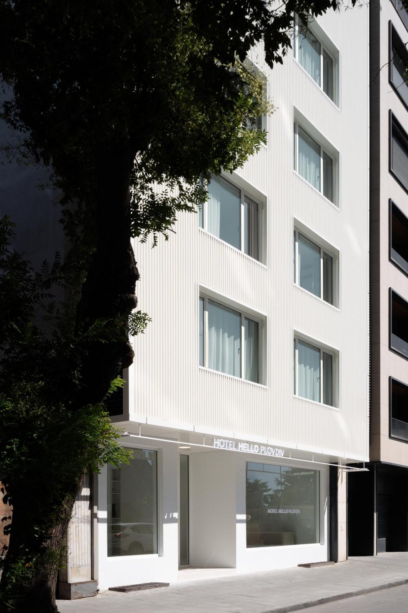 Hotel Hello Plovdiv - Free Parking And Pet Friendly Buitenkant foto