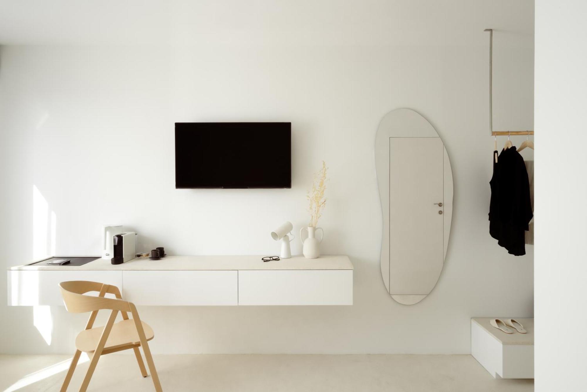 Hotel Hello Plovdiv - Free Parking And Pet Friendly Buitenkant foto